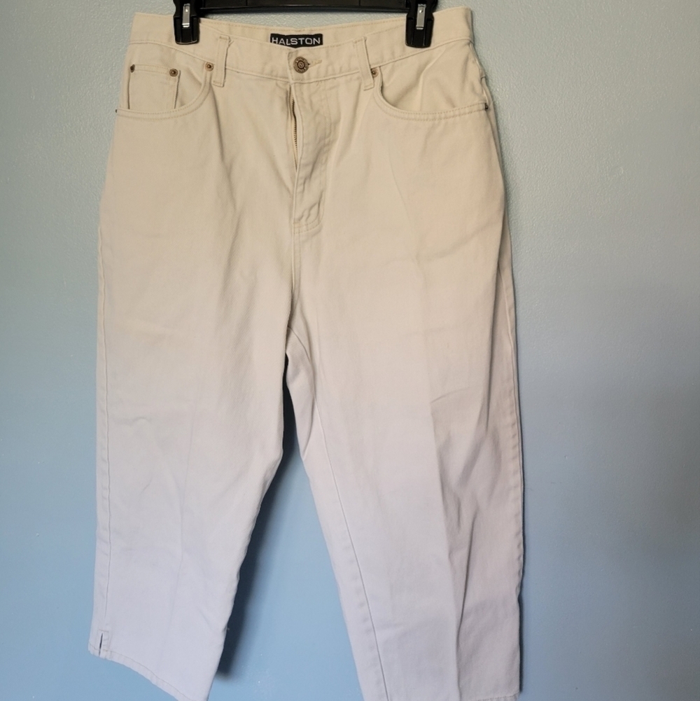 Halston Jeanswear Women's High-waisted Denim  Capri In Neutral Plus Size 14